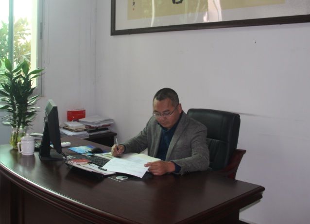 ѧϰ᳹ʮŴ񡿲 μʹ ɽרýɽί