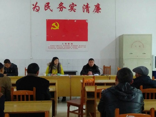 五通桥区总工会深入蔡金镇七仙村宣讲党的十九大精神