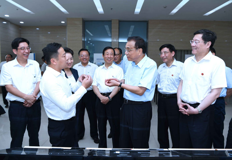 ���ǿ��ϣ�����ϵ��óн� ������ҵת�Ƶġ���ͷ�㡱